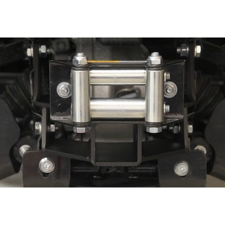 Hátsó csörlőre szerelhető munkaeszköz tartó adapterek:Suzuki 500 / 750 AXi: KingQuad (2019+)