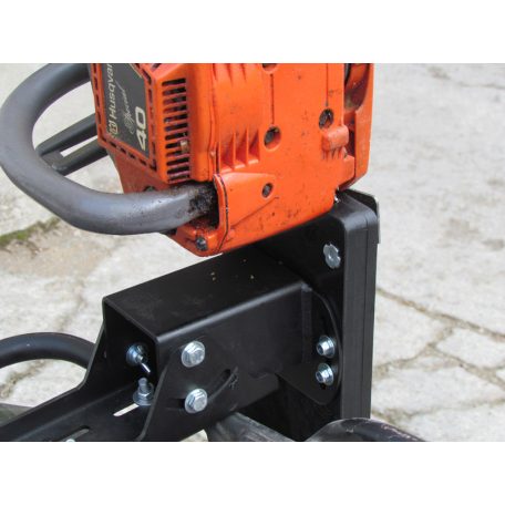 Láncfűrész tartó