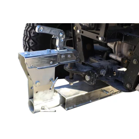 Hómaró 1800 mm / 71 in: el.indítás: 18hp Briggs & Stratton V2