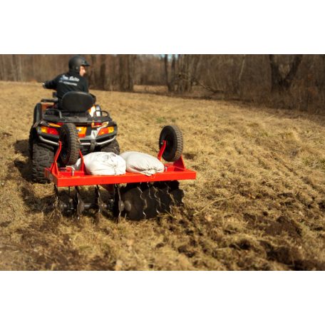 Átfordítható tárcsás kultivátor