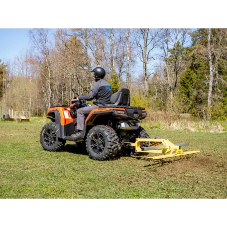 Fésűs Gyepszellőztető: (Receiver Mount System)